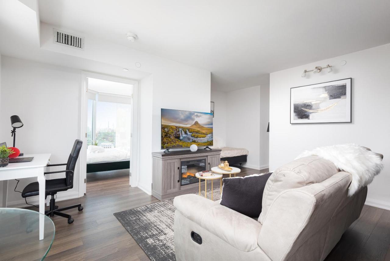 Luxury 2-Bedroom Apartment In Yorkville With The Best City View In Downtown Toronto Eksteriør bilde